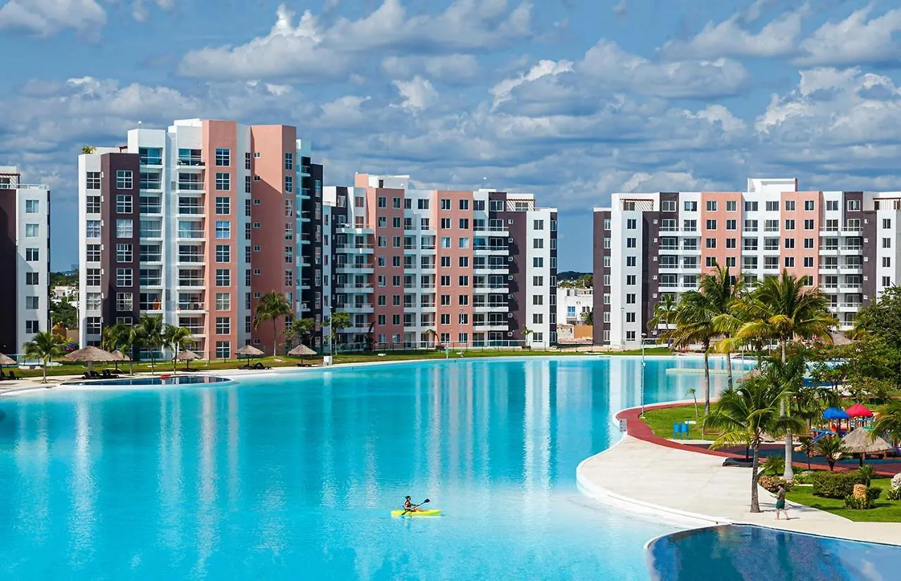 Departamento 'Hozanek' En Dream Lagoons Cancun Apartment