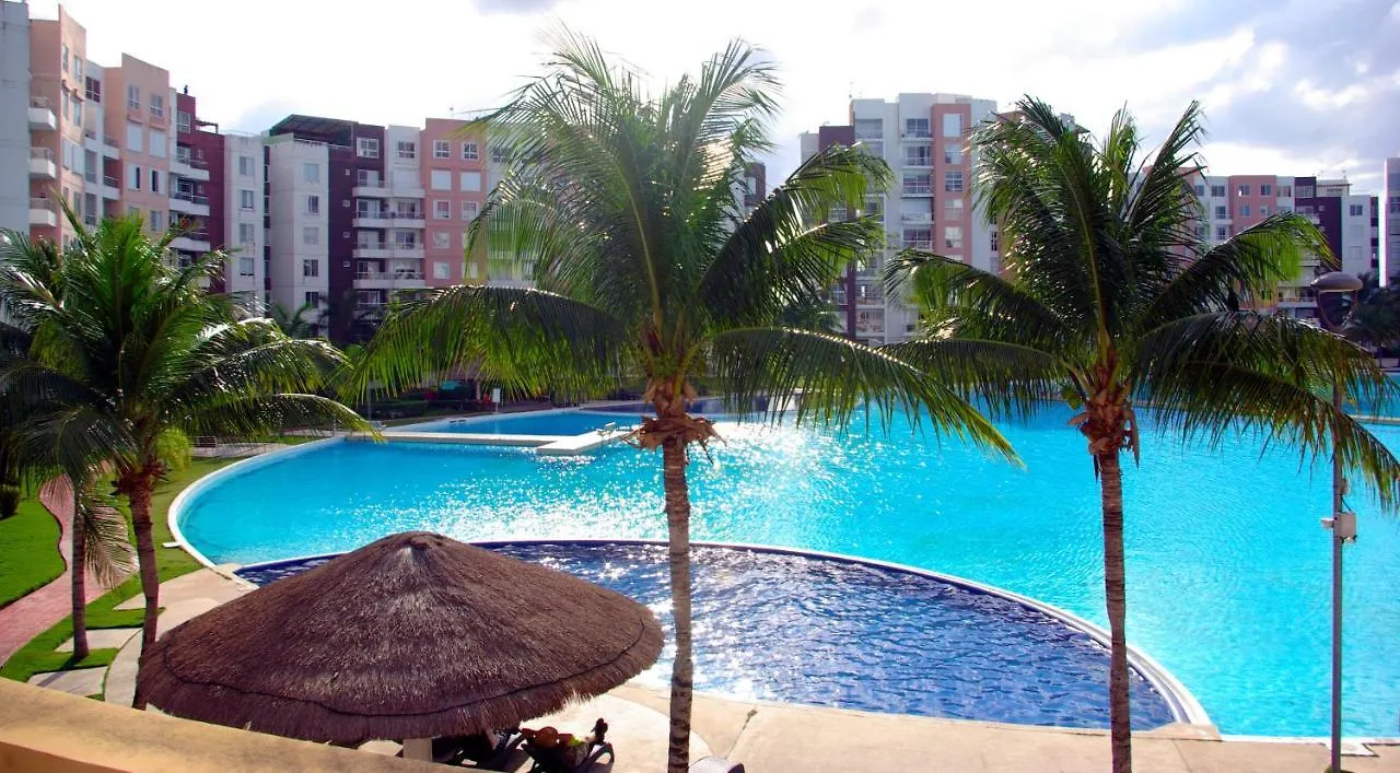 Departamento 'Hozanek' En Dream Lagoons Cancun Apartment